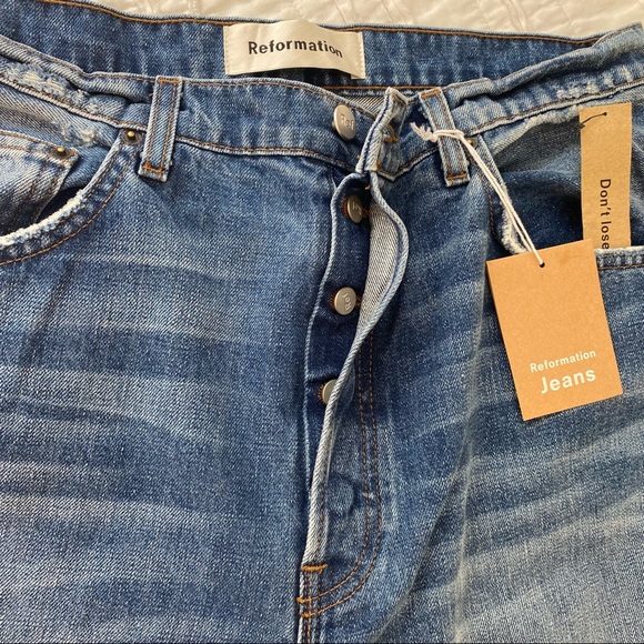 NWT Reformation Cynthia Straight Leg Jean in Antigua - Picture 4 of 12